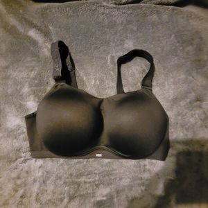 Victoria's Secret VSX Sports Bra 36C